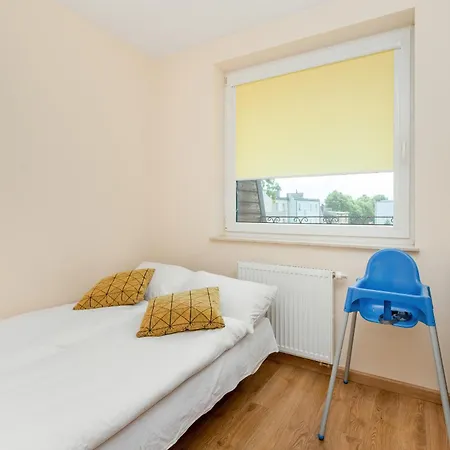 Wakacyjny Z Parkingiem 500 M Od Plazy By Renters Puck