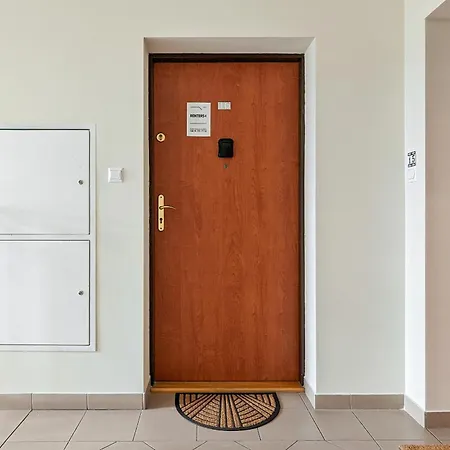 Wakacyjny Z Parkingiem 500 M Od Plazy By Renters Apartment *