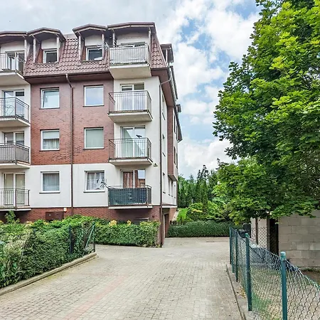 Wakacyjny Z Parkingiem 500 M Od Plazy By Renters Apartment *